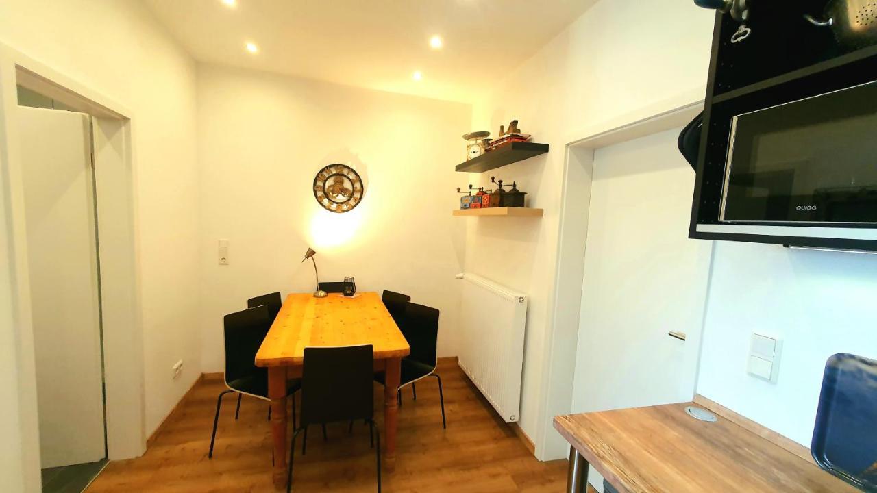Frankes City Sleep Apartment, 6 Einzelbetten Велберт Екстериор снимка