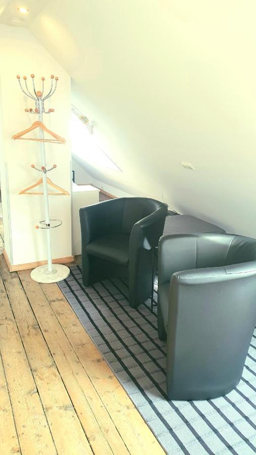 Frankes City Sleep Apartment, 6 Einzelbetten Велберт Екстериор снимка
