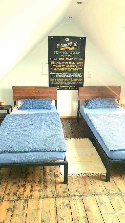 Frankes City Sleep Apartment, 6 Einzelbetten Велберт Екстериор снимка