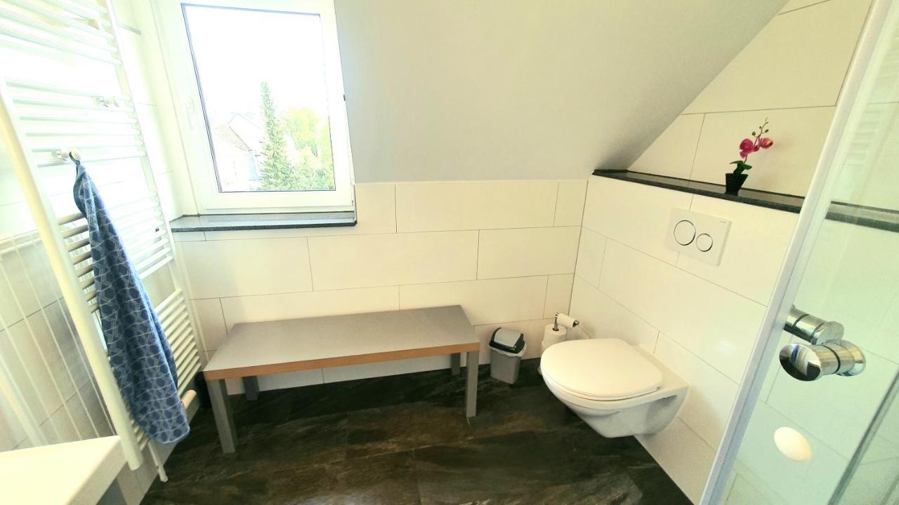 Frankes City Sleep Apartment, 6 Einzelbetten Велберт Екстериор снимка