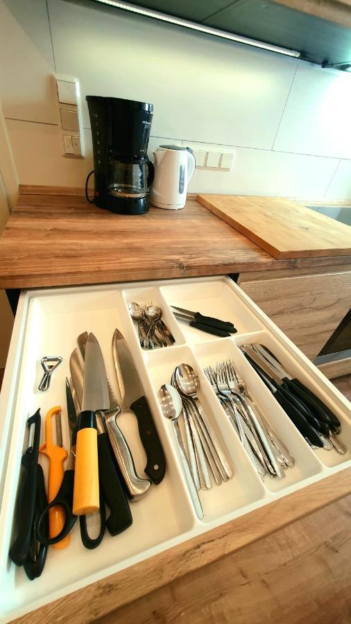 Frankes City Sleep Apartment, 6 Einzelbetten Велберт Екстериор снимка